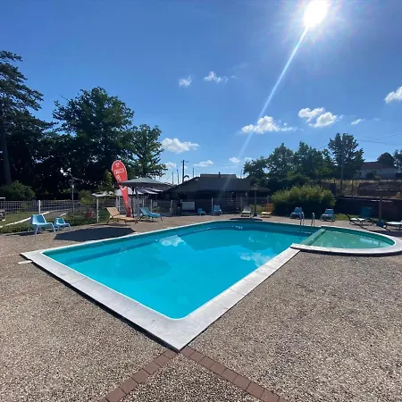 Domaine Du Chateau-epinal 营地 *